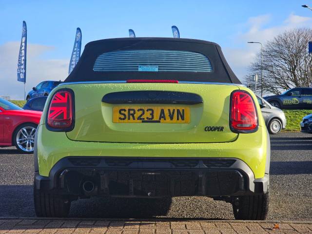 2023 Mini Convertible Cooper Sport 1.5 Steptronic 2dr