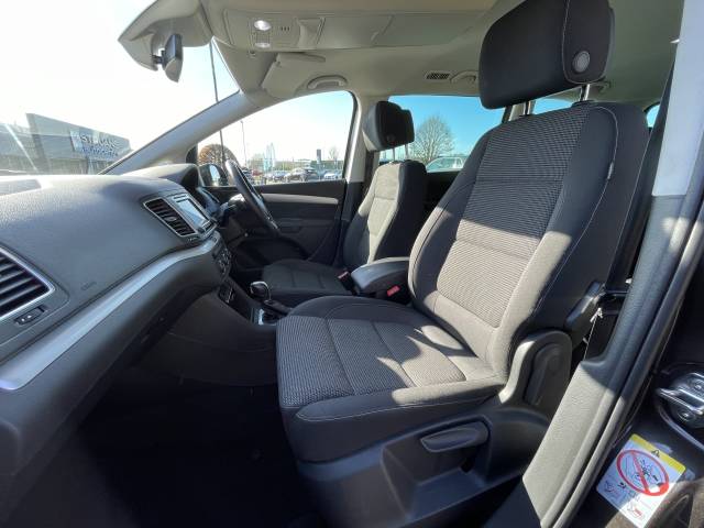 2019 Volkswagen Sharan SE Navigation 1.4 TSi DSG Auto 5dr