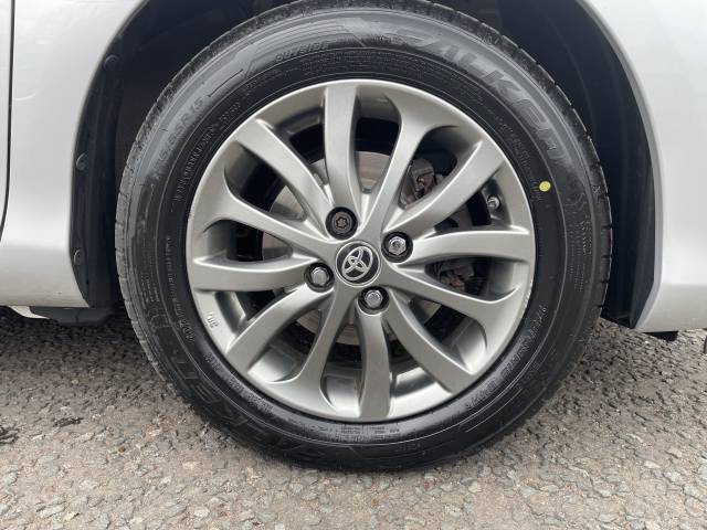 2016 Toyota Yaris Icon 1.33 VVT-i 5dr