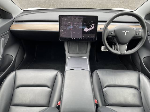 2020 Tesla Model 3 Standard Range Plus Auto 4dr
