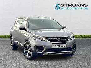 PEUGEOT 5008 2019 (69) at Struans Dundee