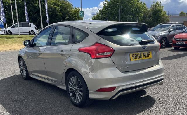 2016 Ford Focus ST-Line Navigation 1.5 TDCi [120] 5dr