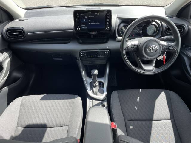 2022 Toyota Yaris Design 1.5 Hybrid CVT Auto 5dr