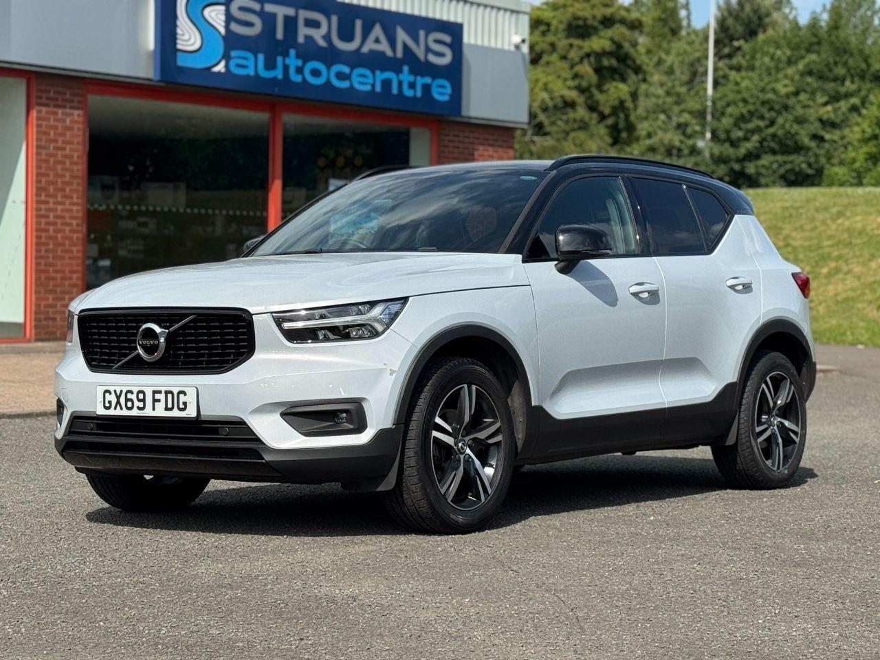 2020 Volvo XC40