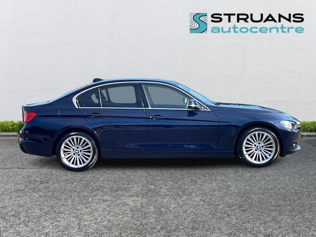 2015 BMW 3 Series 2.0 320d Luxury Step Auto 4dr [Business Media] 4dr