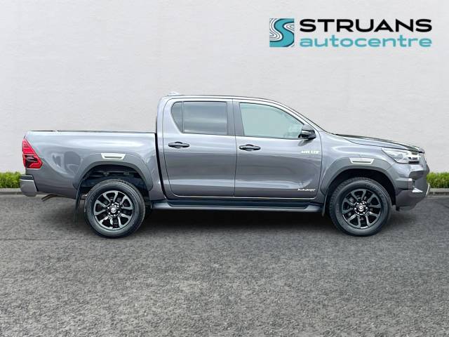2023 Toyota Hilux Invincible X 2.8 D-4D Auto D/Cab