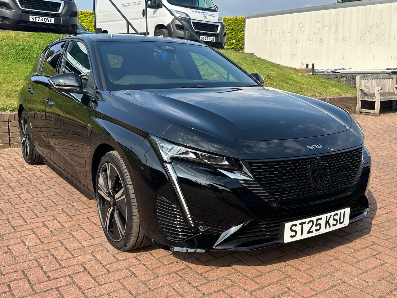 2025 Peugeot 308