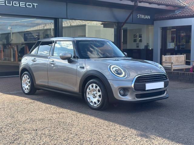 Mini Hatchback One Classic II 1.5 5dr [Comfort/Nav Pack] Hatchback Petrol Silver