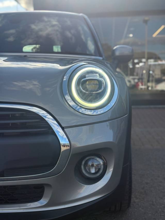 2019 Mini Hatchback One Classic II 1.5 5dr [Comfort/Nav Pack]