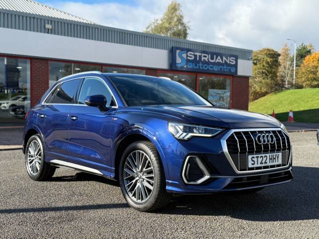 Audi Q3 1.5 35 TFSi S Line S Tronic 5dr SUV Petrol Blue