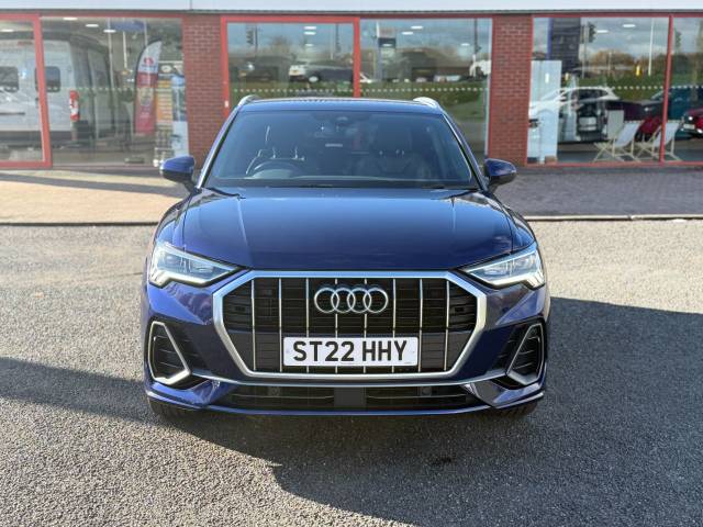 2022 Audi Q3 1.5 35 TFSi S Line S Tronic 5dr