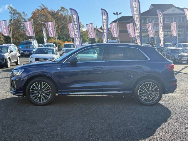 2022 Audi Q3 1.5 35 TFSi S Line S Tronic 5dr