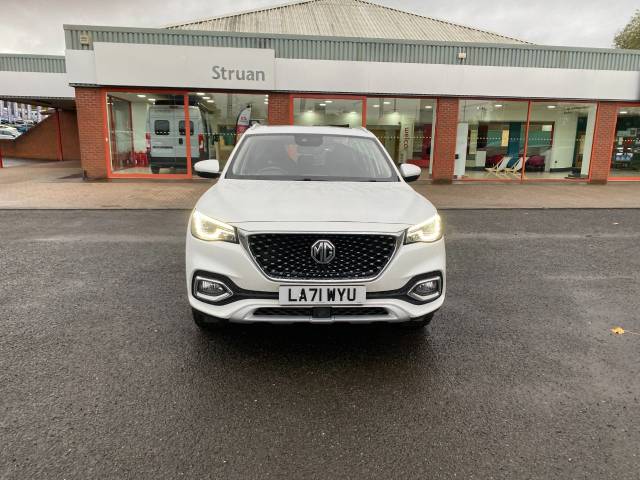 MG HS Exclusive 1.5 T-GDi 5dr SUV Petrol White