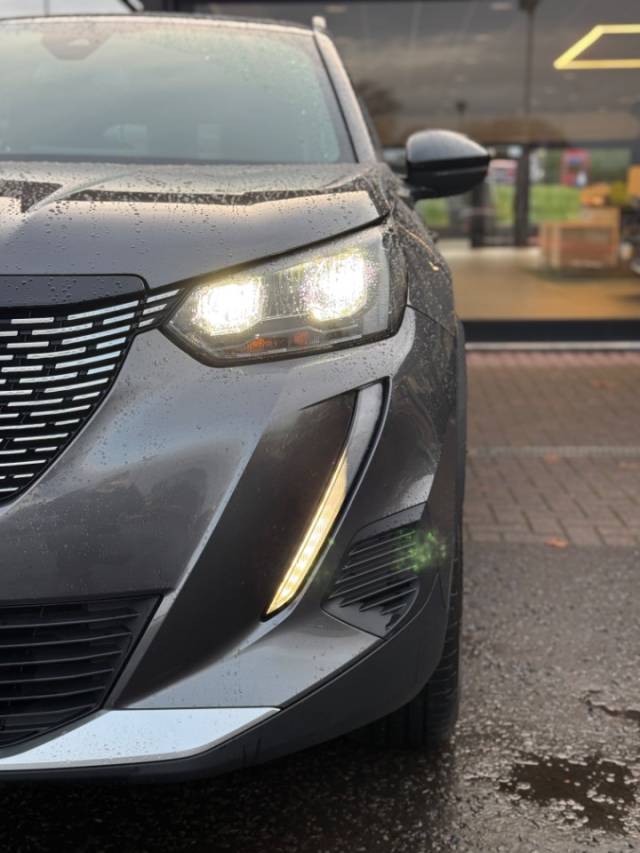 2023 Peugeot 2008 Allure Premium+ 1.2 PureTech [130] 5dr