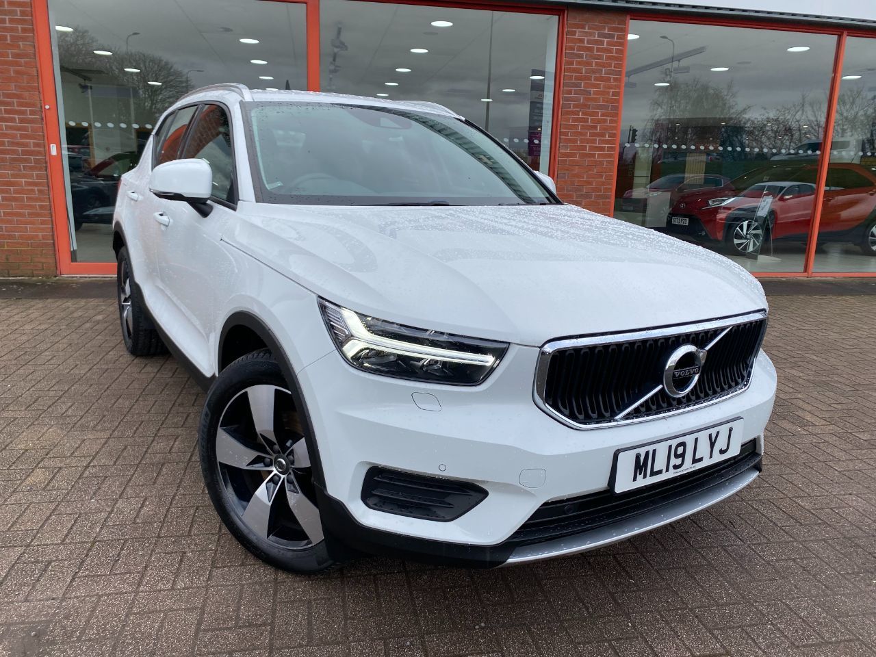 2019 Volvo XC40