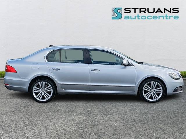 2015 Skoda Superb Elegance 2.0 TDi CR [140] 4x4 5dr