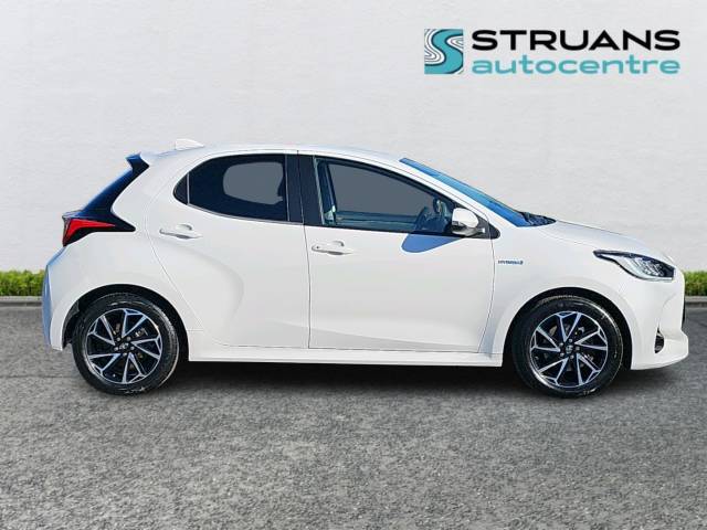 2021 Toyota Yaris Design 1.5 Hybrid CVT Auto 5dr