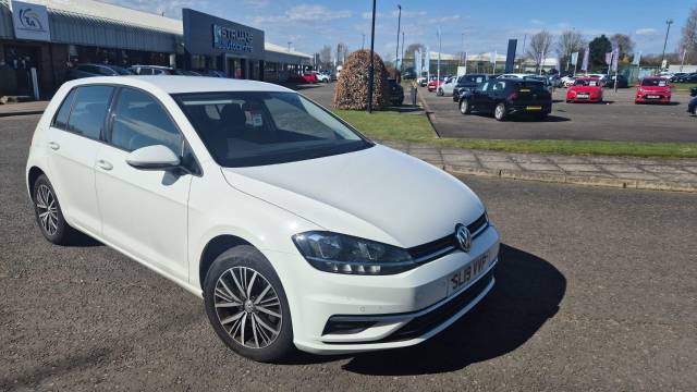 Volkswagen Golf SE 1.5 TSi EVO [150] 5dr Hatchback Petrol White