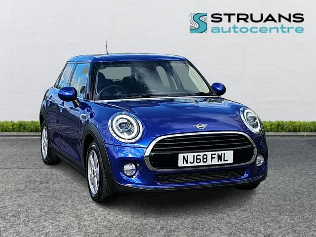 Mini Hatchback Cooper II 1.5 5dr Hatchback Petrol Blue