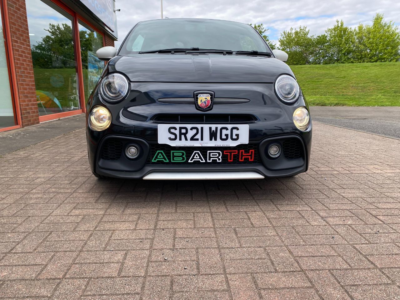 2021 Abarth 595