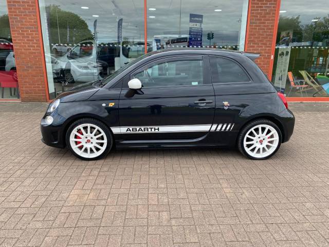 2021 Abarth 595 Essesse 1.4 T-Jet 180 3dr
