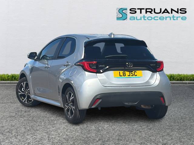 2024 Toyota Yaris Design 1.5 Hybrid CVT Auto 5dr