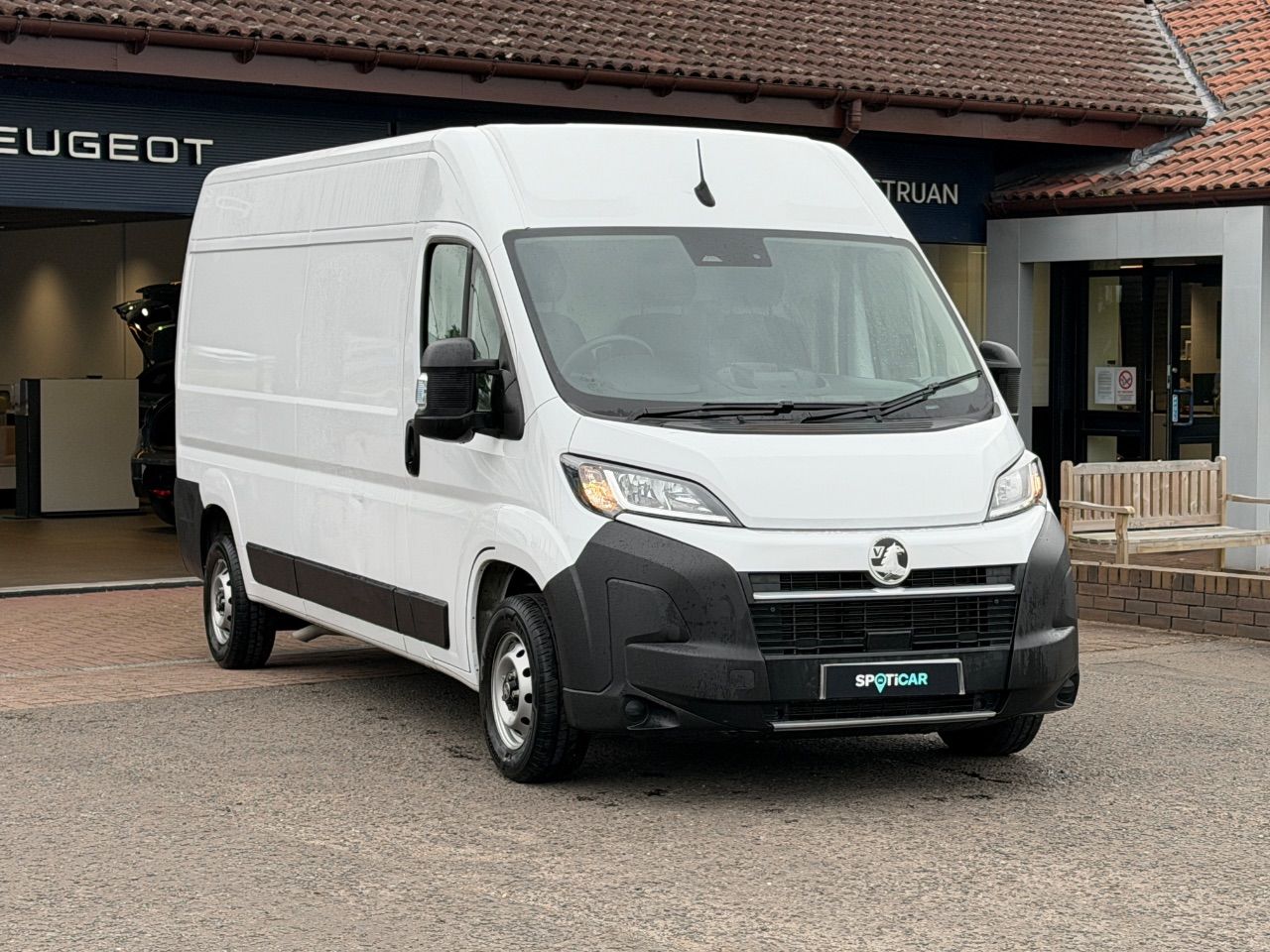 2025 Vauxhall Movano