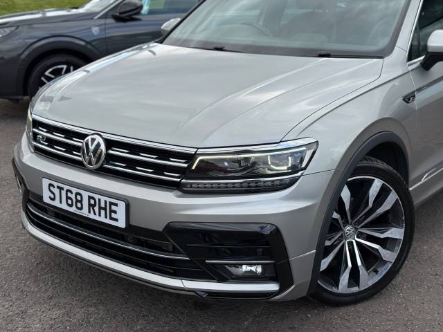 2018 Volkswagen Tiguan R-Line 2.0 TDi 4Motion DSG Auto 5dr