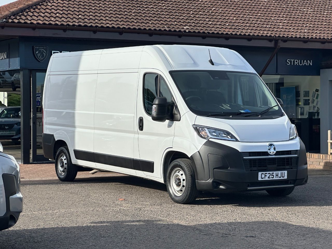 2025 Vauxhall Movano
