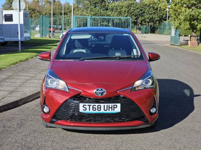 2018 Toyota Yaris Design 1.5 VVT-i 5dr [Pan Roof]