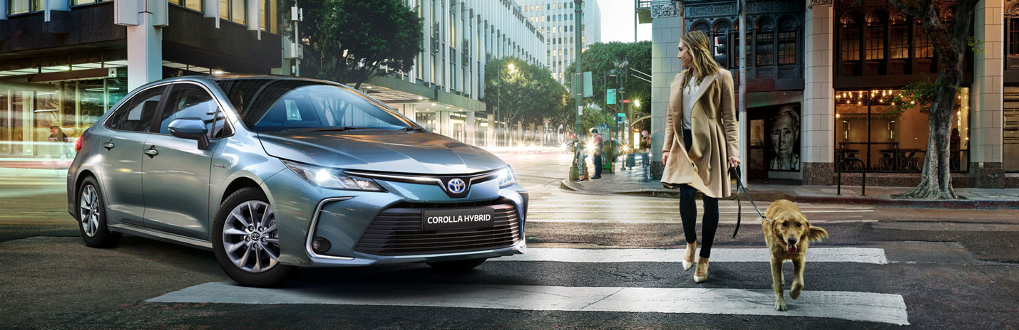 toyota corolla-hybrid-saloon Banner
