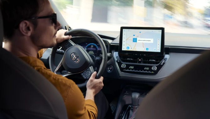Toyota Corolla Touring Sports - Interior