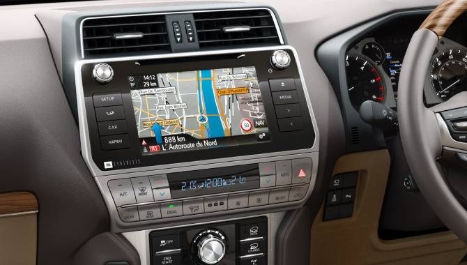 Toyota Land Cruiser - Interior
